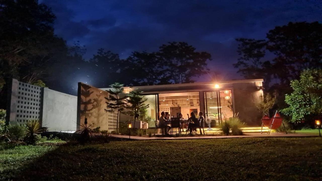 The Box Promkiri Apartment Nakhon Si Thammarat Bagian luar foto