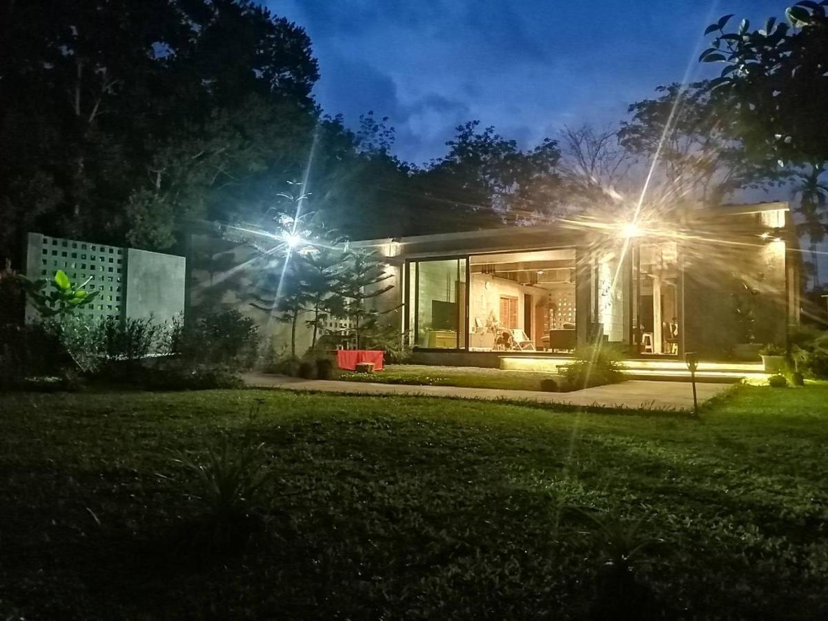 The Box Promkiri Apartment Nakhon Si Thammarat Bagian luar foto