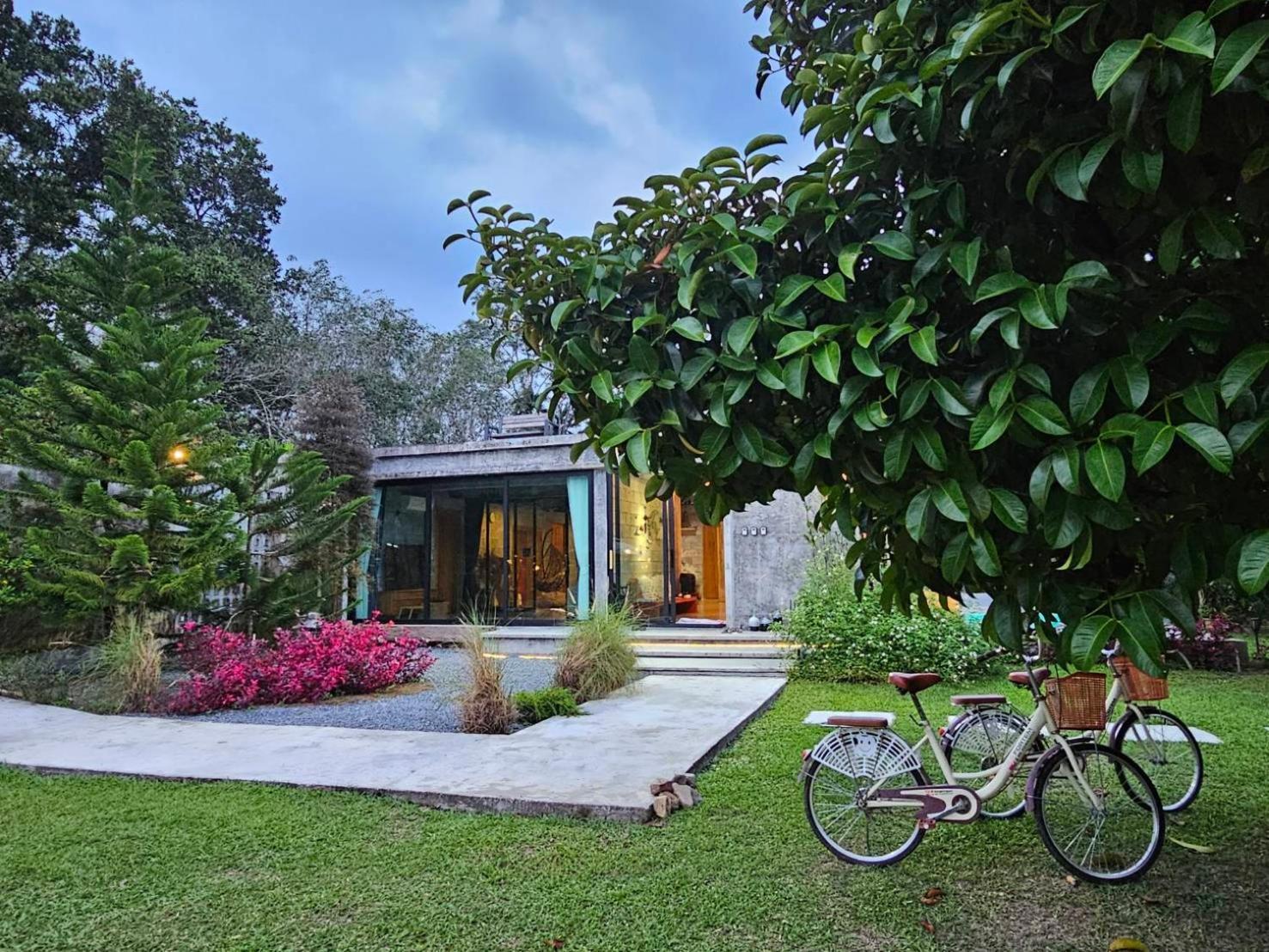 The Box Promkiri Apartment Nakhon Si Thammarat Bagian luar foto